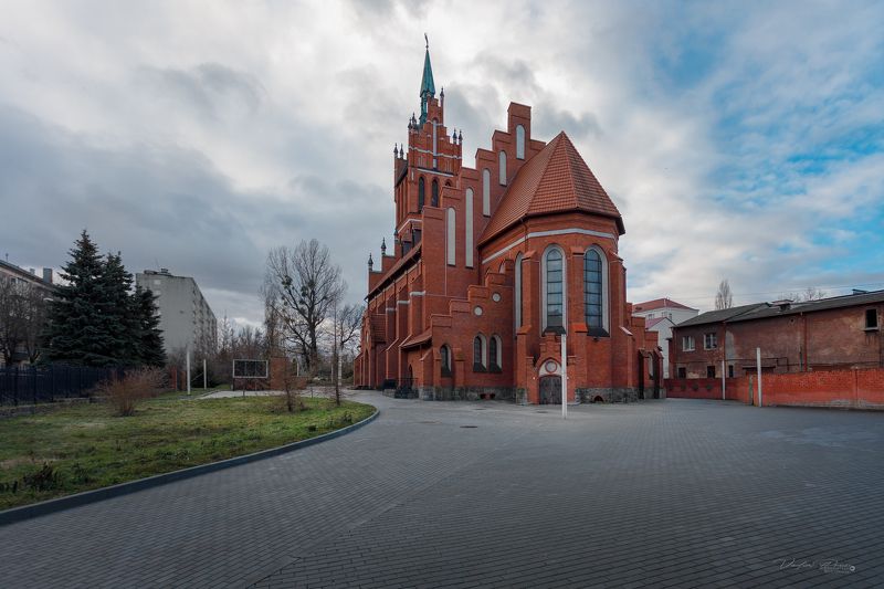 кирха, филармония, калининград, строение, дом, архитектура, германия, россия, кирха святого семейства, фотография, свирин вадим, church, philharmonic hall, kaliningrad, building, house, architecture, germany, russia, church of the holy family, photography Кирха Святого Семейства.photo preview