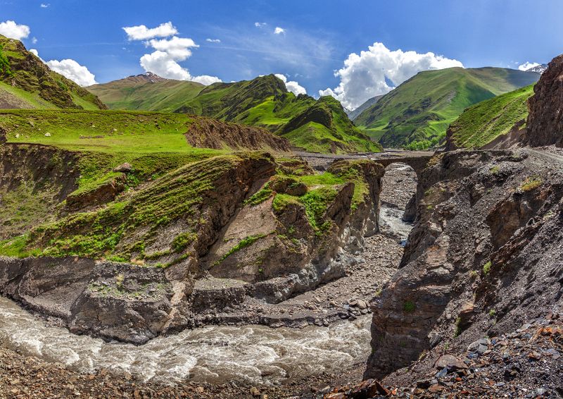 Старый мост в Фийphoto preview