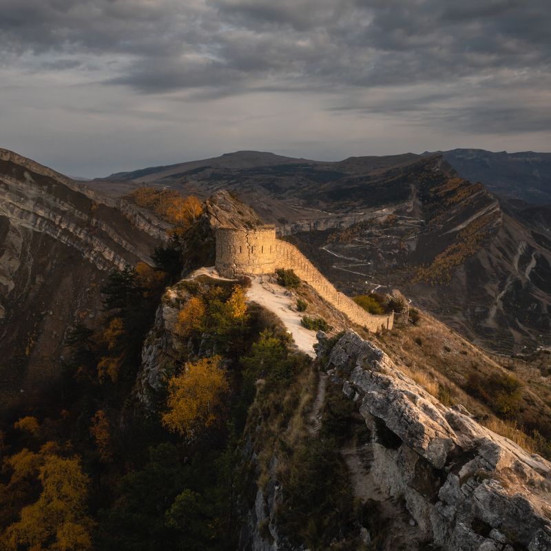Гуниб, Дагестан Башня Шамиля. Гуниб.photo preview