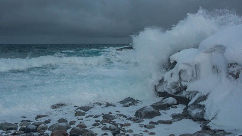 Бушует океанphoto preview