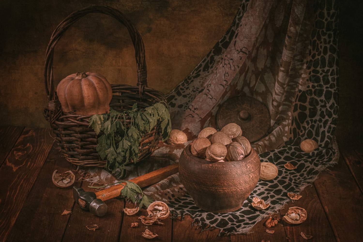 Грецкие орехи/Walnuts. Автор: Мезенцев Александр , Мезенцев Александр