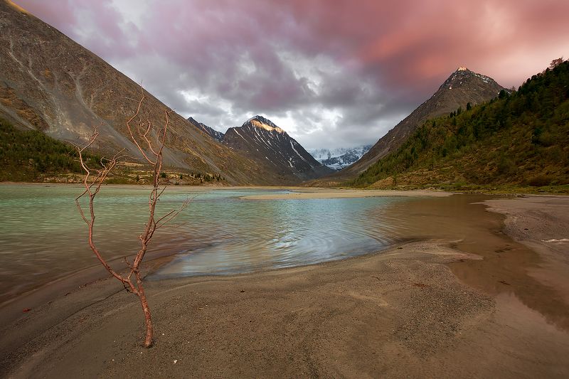 аккем, аккемское озеро, алтай, белуха, республика алтай, горы Аккемphoto preview