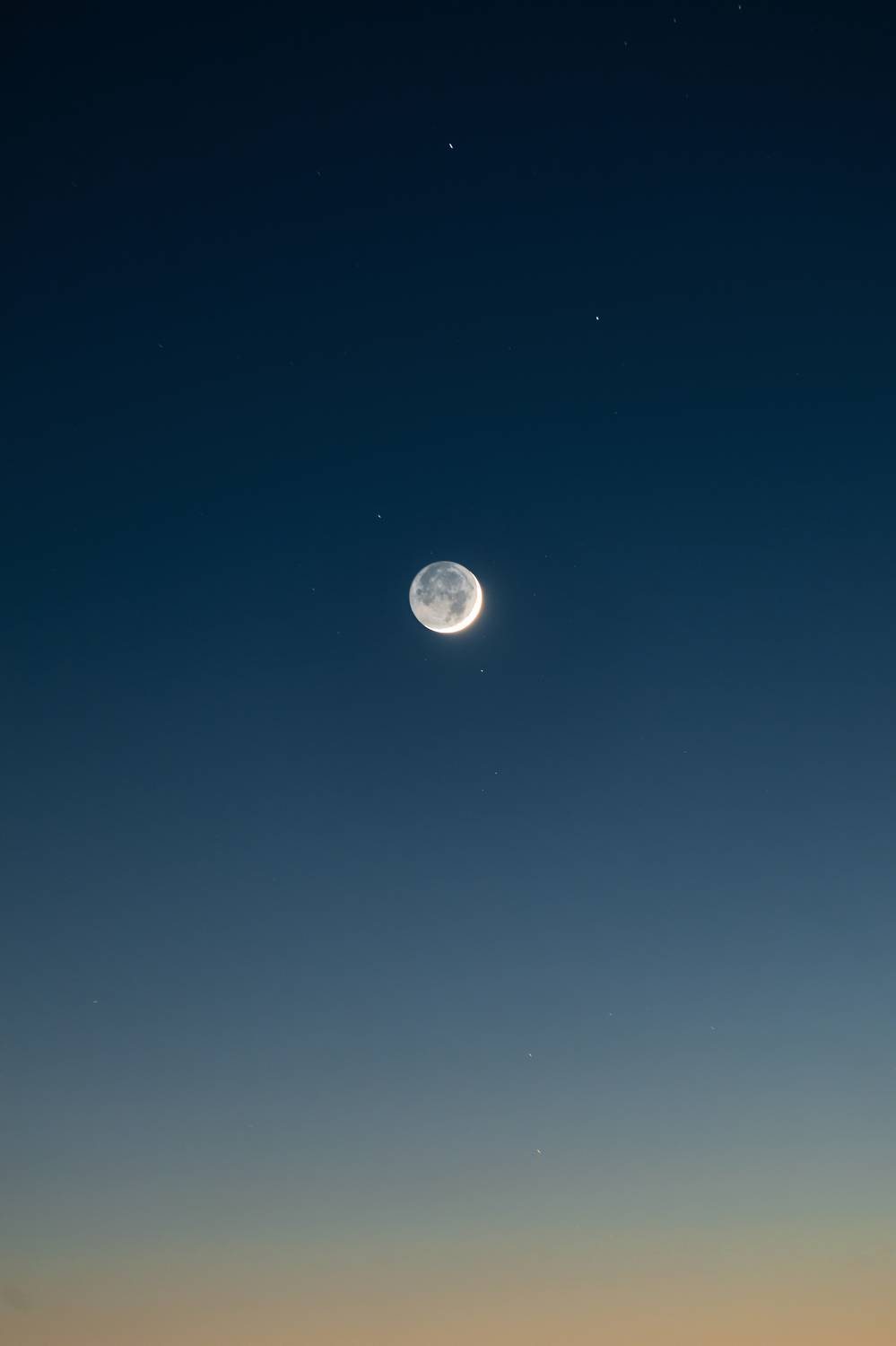 Пепельный свет Луны. Автор: Влад Рябинин луна, звезды, ночное небо, астрофотография, астрономия, Влад Рябинин