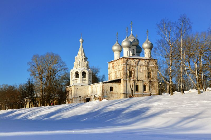Луна и солнцеphoto preview