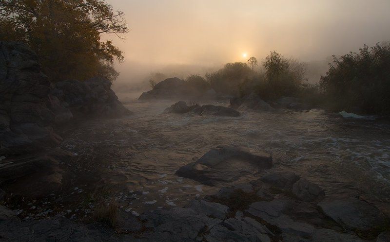 Река. Восход. Утро. Пороги. Этот загадочный Gipanis.photo preview