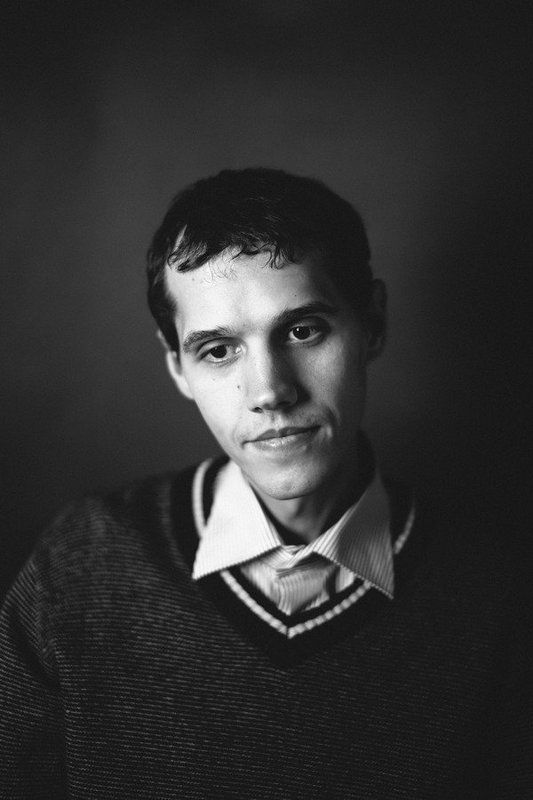 портрет, чб,  Брат с женойphoto preview