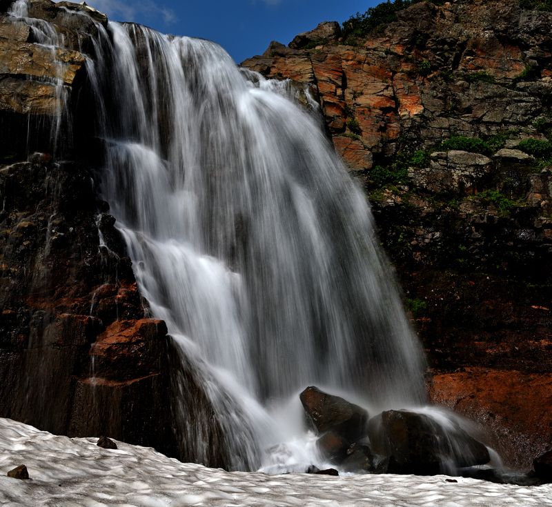 Водопад Надеждин photo preview