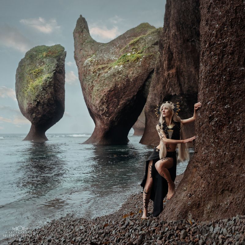 приморье, море, дубовая, скалы, кекуры, индейцы, атлантида, сказка, постановка, девушка, образы Житель Атлантидыphoto preview