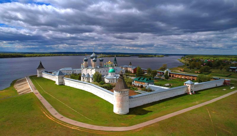 Макарьевский Желтоводский монастырьphoto preview
