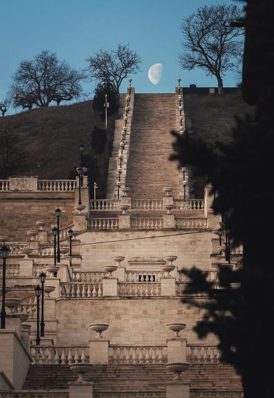 К триумфу февральской луны. фото превью