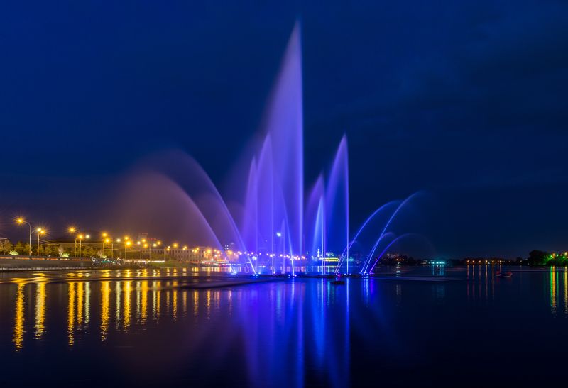 Казань, озеро, кабан, фонтан Фонтан на озере Кабанphoto preview