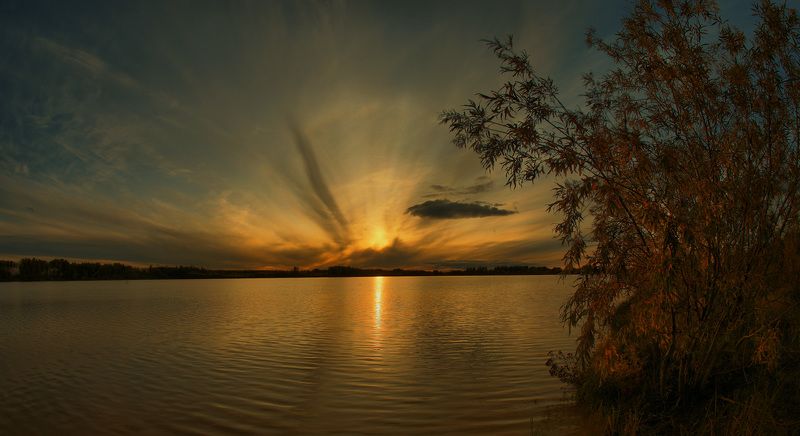 ...костёр Осениphoto preview