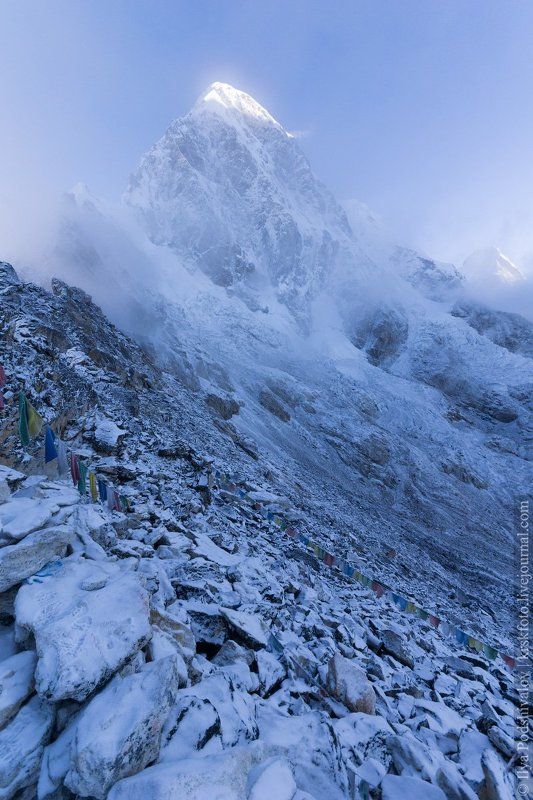 гималаи, непал, пумори, кала-патар Рассвет над Пумориphoto preview