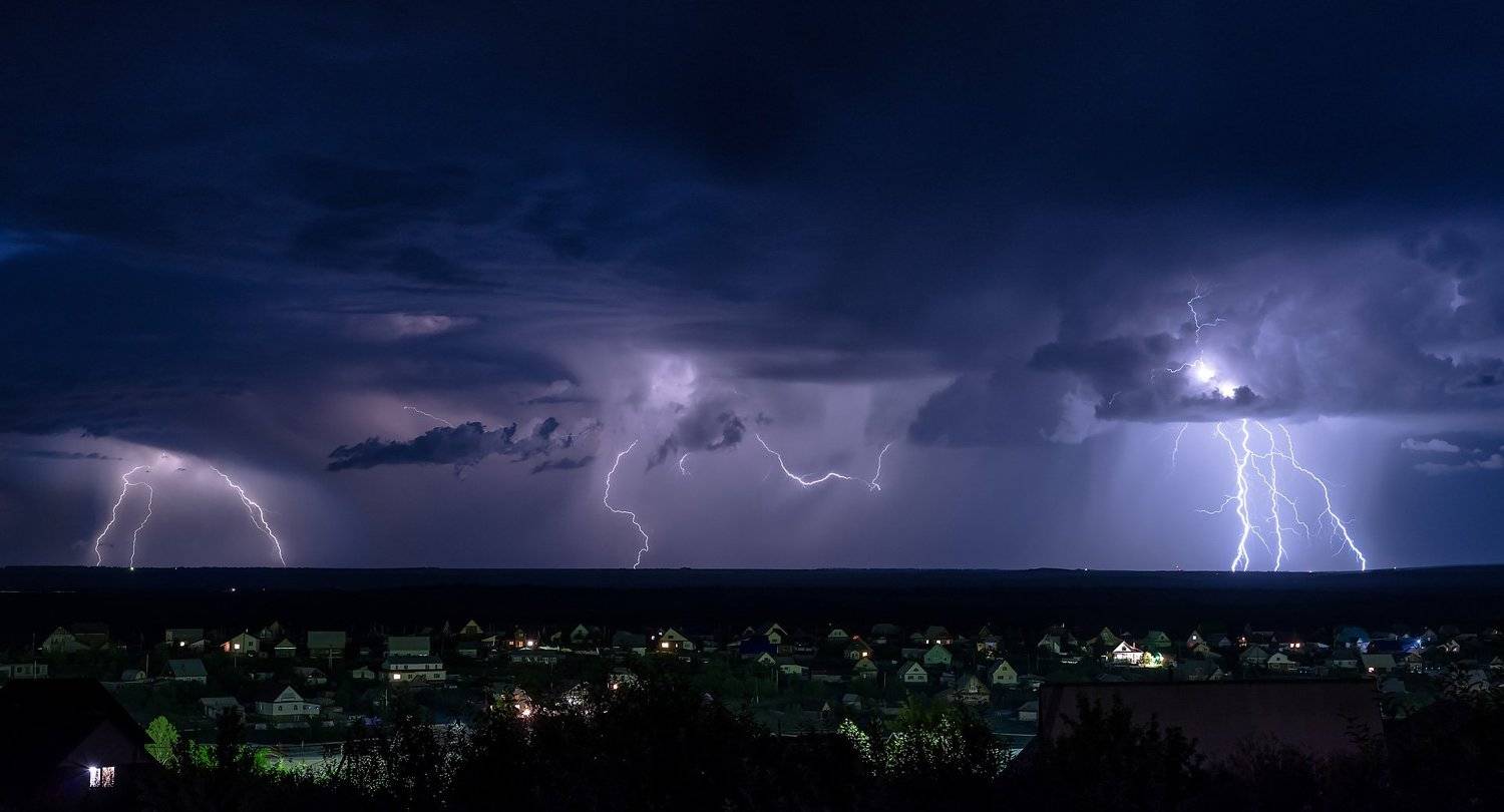 Июльские ночи. Автор: Павел Силиненко природа, стихия, гроза, молния, ночь, пейзаж, тучи, Павел Силиненко