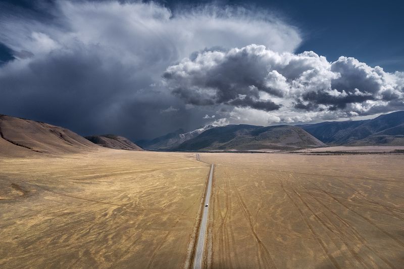 Дорога через Алтайphoto preview