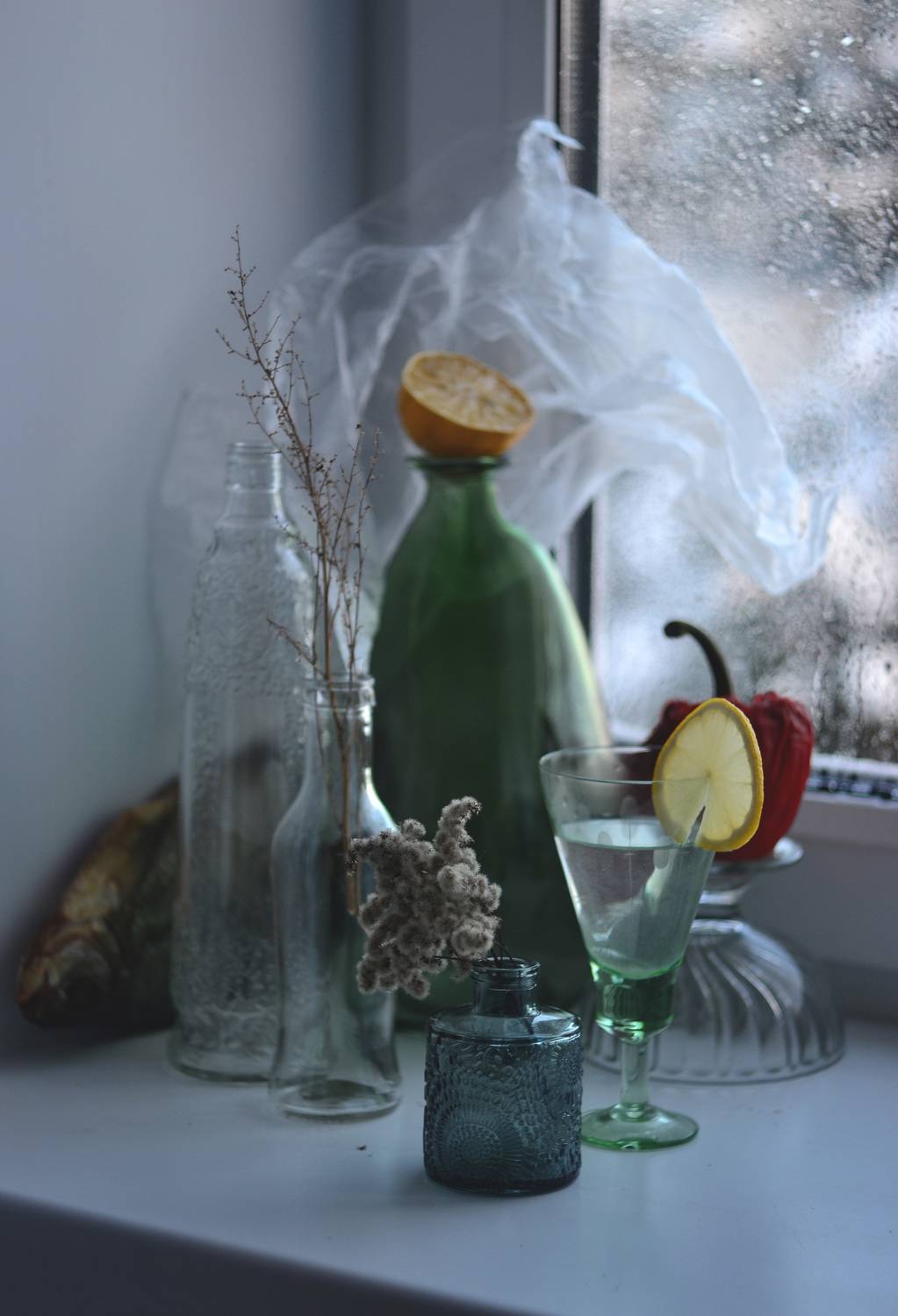 С вазой Дали.. Автор: Oksana Evkodimova , Oksana Evkodimova