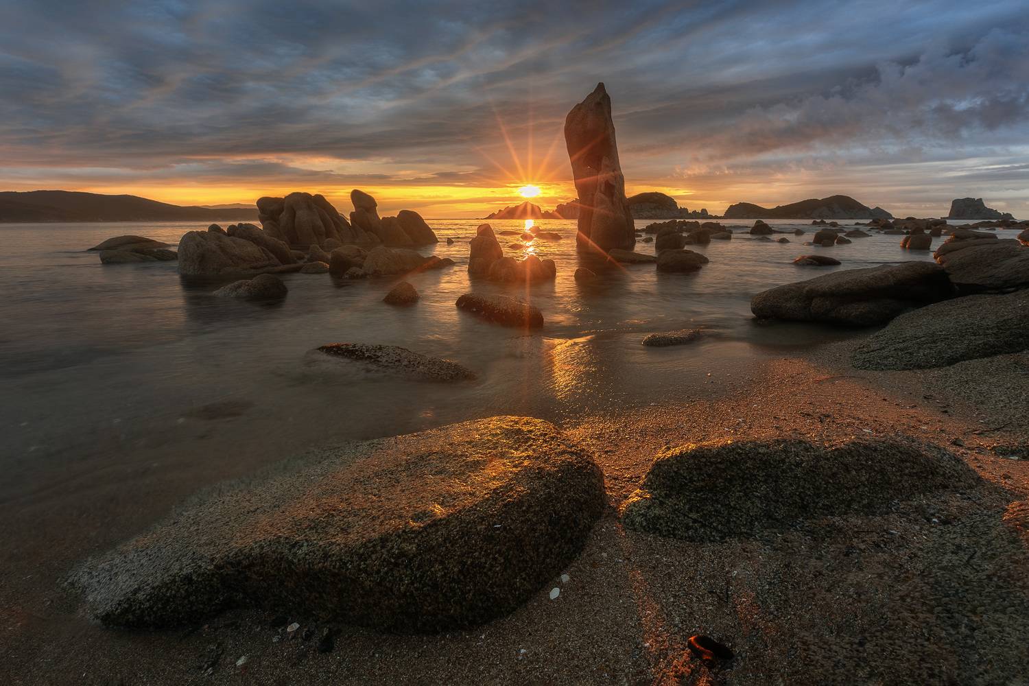 Рассвет в бухте Триозерье. Автор: Константин Маланин приморье, приморский край, пейзаж, море, японское море,, Константин Маланин