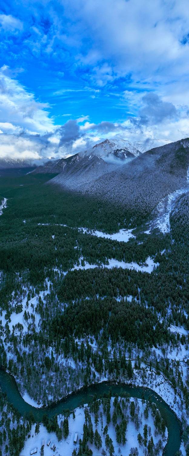 , Владислав Саморуков