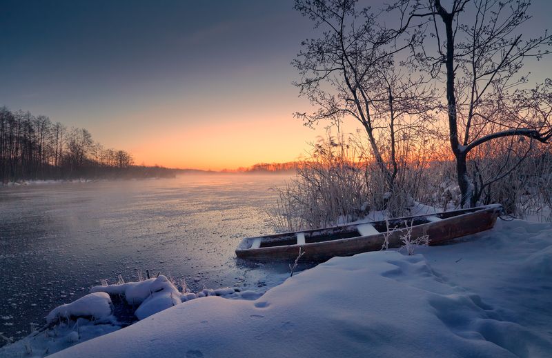 Лодкино зимовье ... фото превью