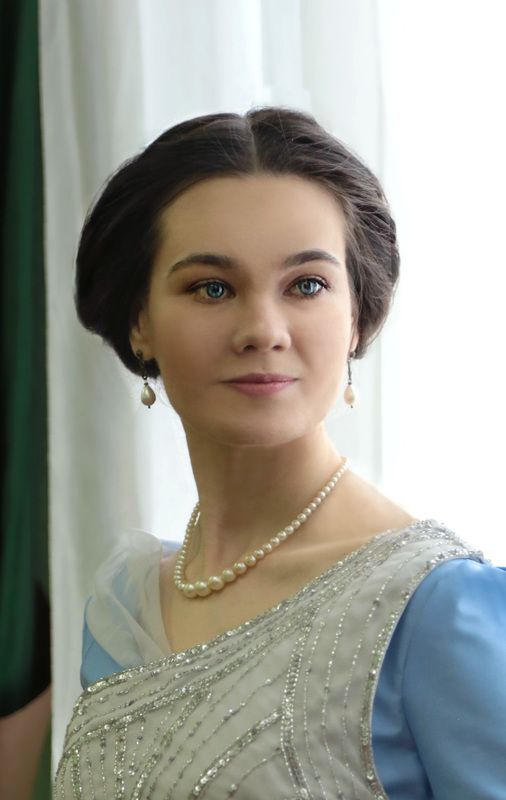 Случайный портретphoto preview