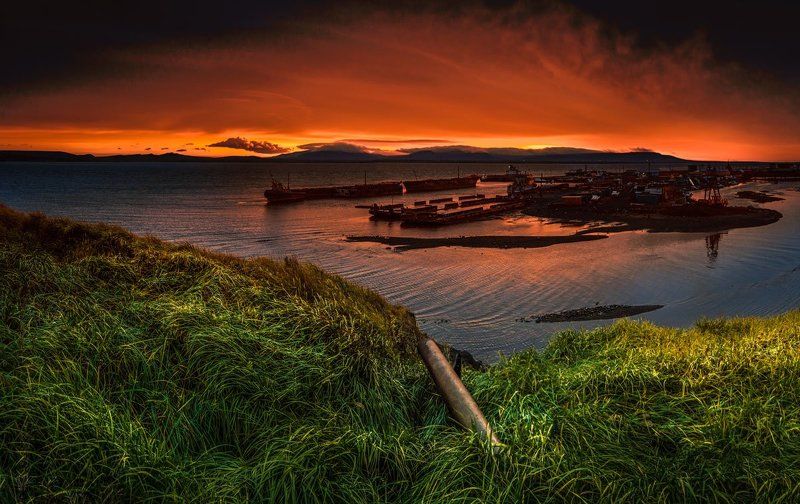 Промышленный пейзаж. Рассвет. Чукоткаphoto preview