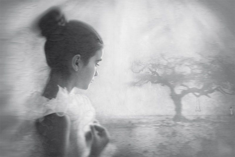 Black and white dreamsphoto preview