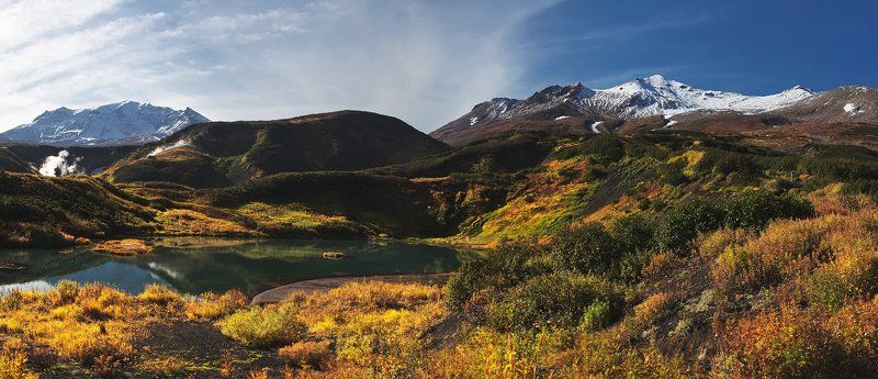 Озеро в окрестностях вулкана Мутновскогоphoto preview