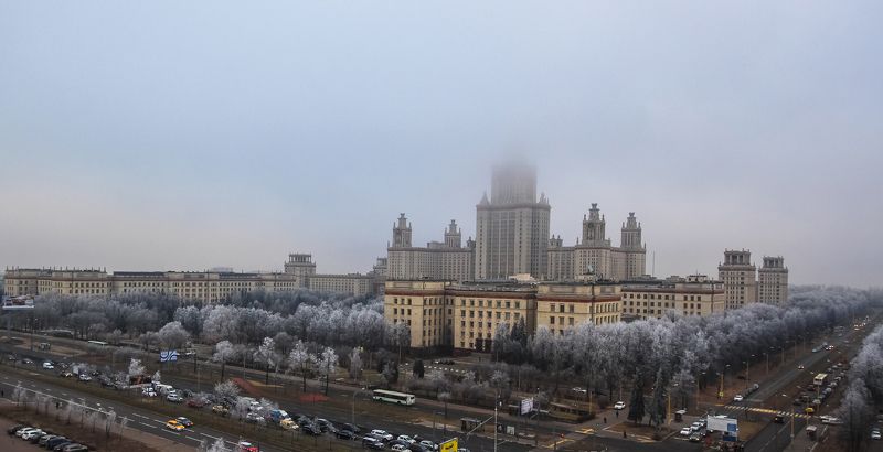 университет Широкий взгляд на Альма - матер(ь)photo preview