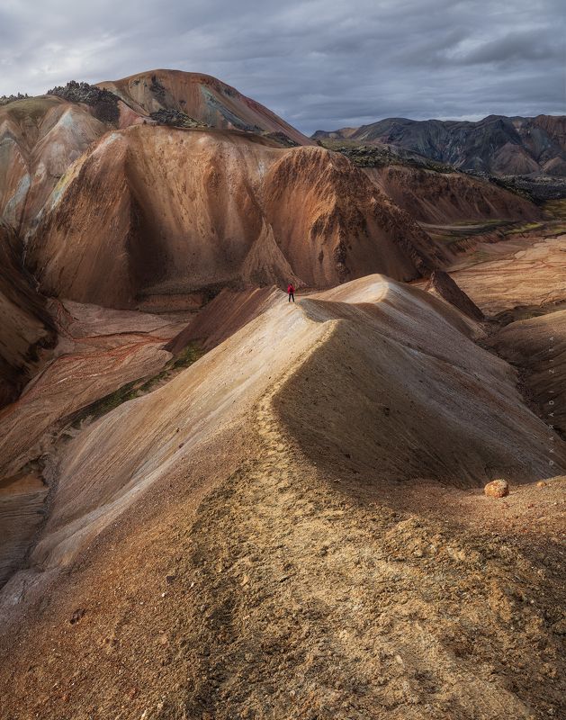 iceland, sunset, landscape, sky, sun, highland Liitle Man in a Big Screenphoto preview