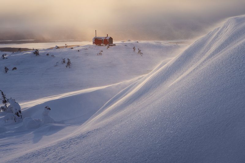 кольский, сияние, кандалакша, волосяная На снежной сопке фото превью