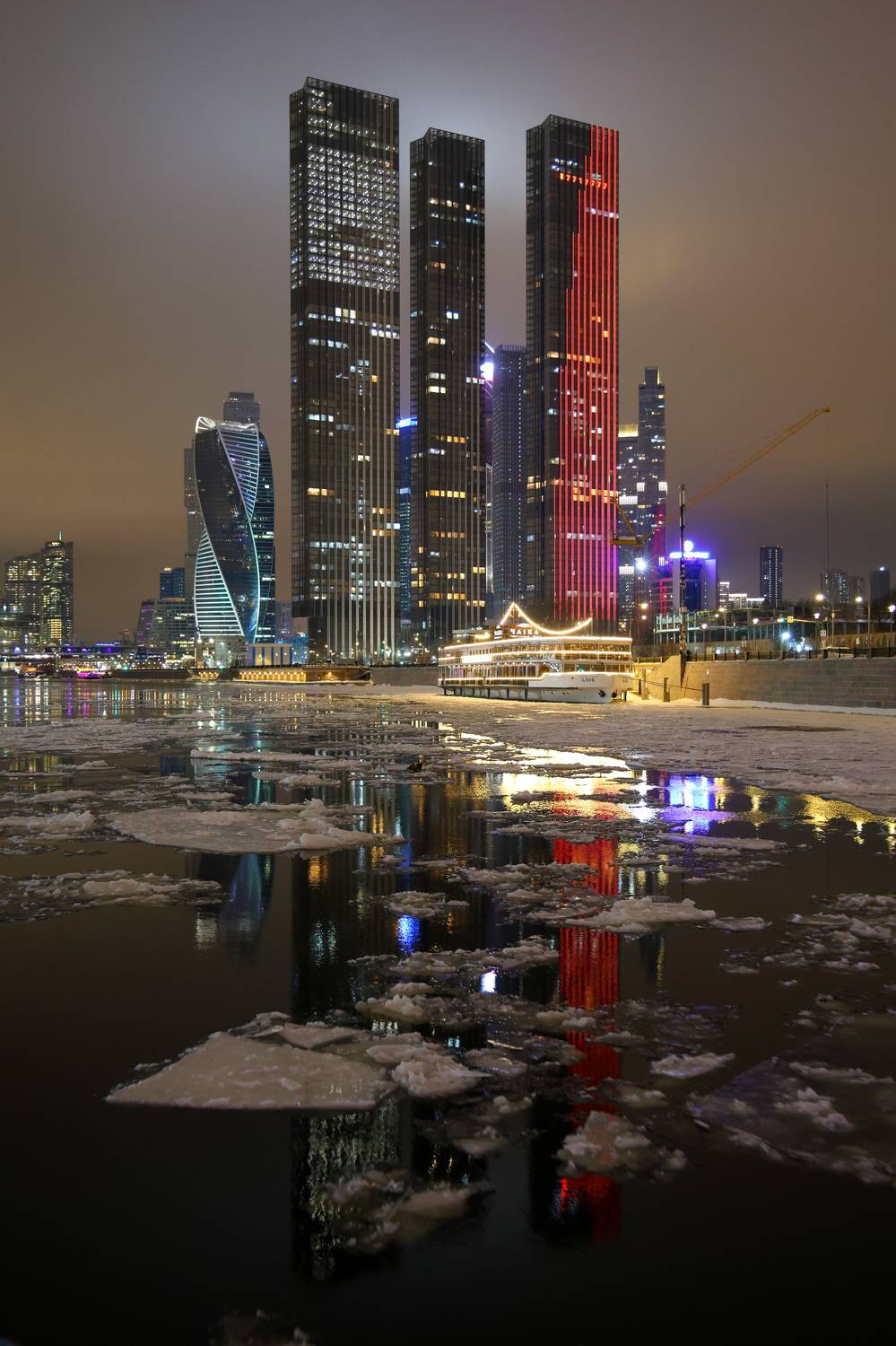 Moscow City. Автор: modus2000 , modus2000