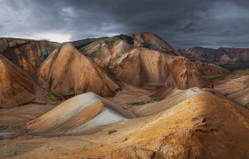 iceland, sunset, landscape, sky, sun, highland, mountains, panorama Little Adventurer in a Big Screenphoto preview