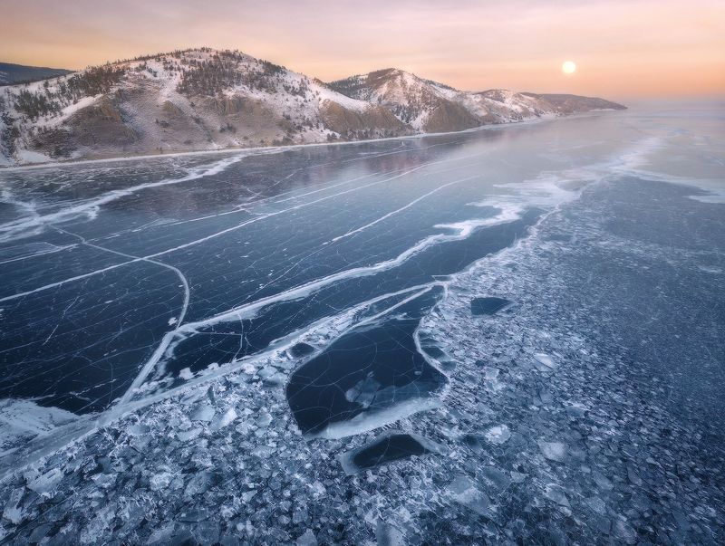 байкал, лед, иркутская область, сибирь, большое море, закат, зима, луна Байкал 2024photo preview