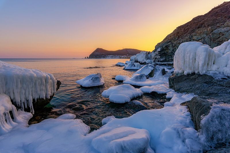 скалы,  море,  лед,  зима,  залопричник Февральский вечерphoto preview