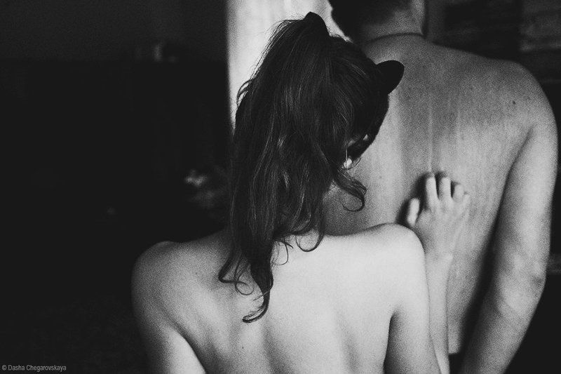 Кошка, девочка-коша, чб Девочка-кошкаphoto preview