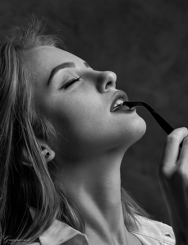 девушка. портрет. красота. профиль Полина фото превью