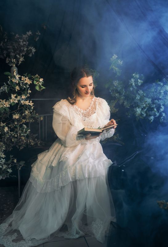 постановочное фото, девушка, винтаж, книга, чтение, студийное фото, canon Винтажphoto preview