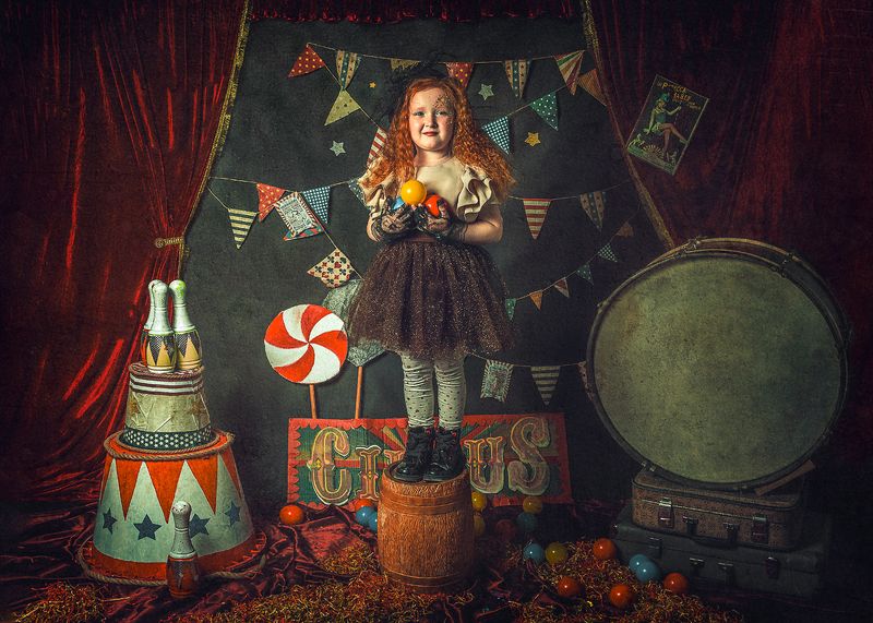 цирк, девочка photo preview