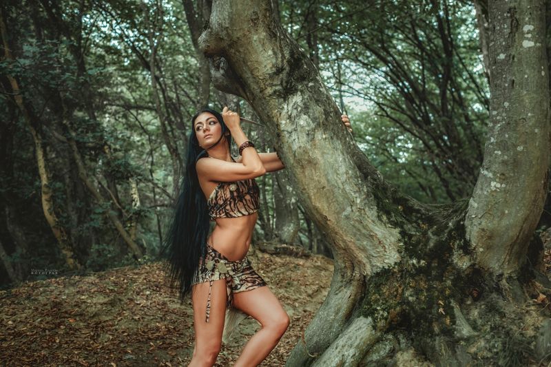 амазонка, девушка, лес, природа Амазонкаphoto preview