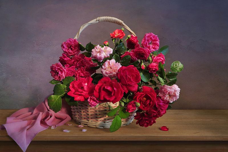 натюрморт,корзина,розы Розыphoto preview