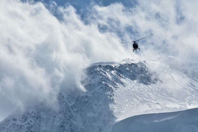россия, алтай, горный алтай, гора белуха, аккемская стена, вертолет, полет, экскурсия На вертолете на гору Белухаphoto preview