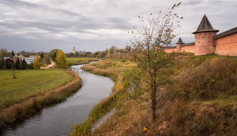 суздаль осень река кменка Суздальphoto preview