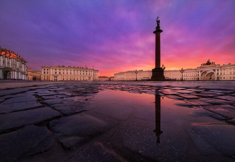 Дворцовая площадь, Осень, Отражения, Рассвет, Санкт петербург, Эрмитаж Рассвет над площадью фото превью
