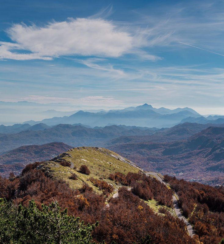 черногория, гора, ловчен Вид на Черногорию с горы Ловченphoto preview