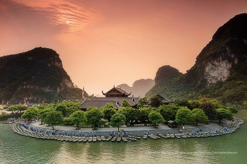 travel landscapes places Trang An - Ninh Binh - Viet Namphoto preview