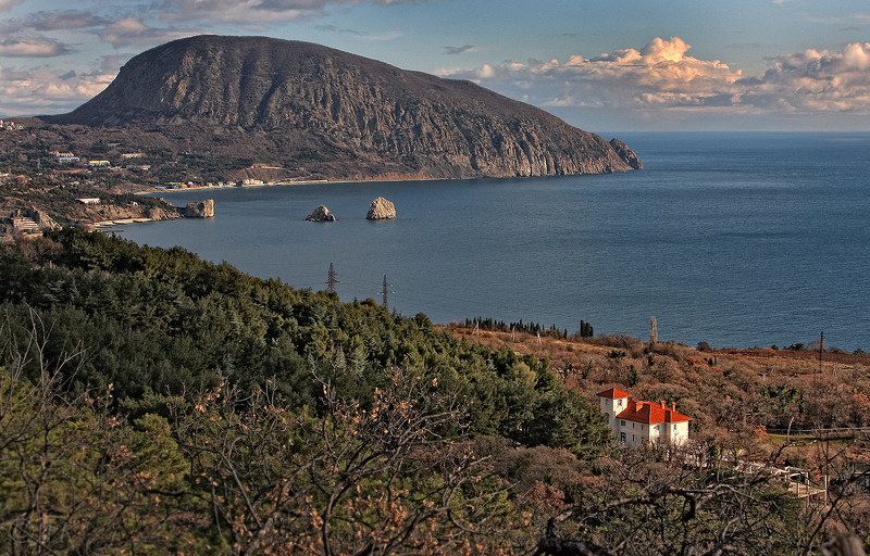 Вид на Аю Дагphoto preview