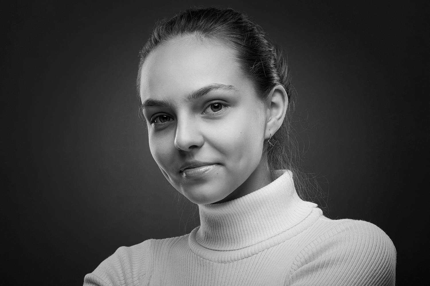 Мария. Автор: Дёгтев Евгений девушка, взгляд, глаза, ч/б, Дёгтев Евгений