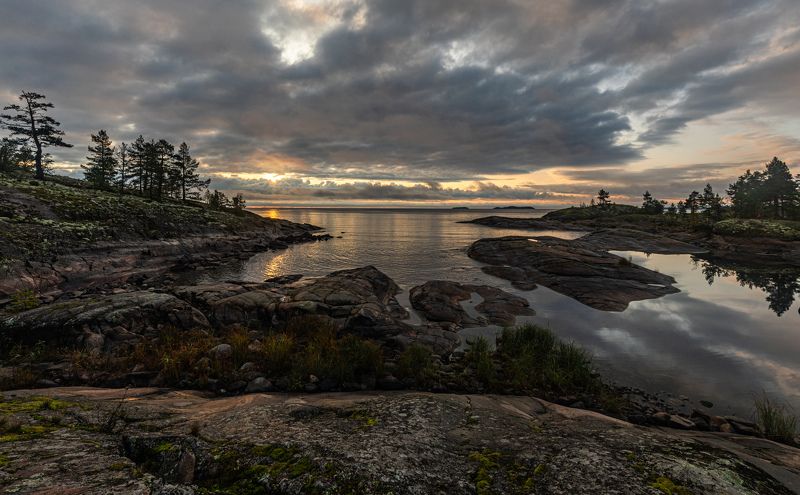 Ладога, Ладожские шхеры, Карелия, закат, осень, вода Закат над Ладогойphoto preview