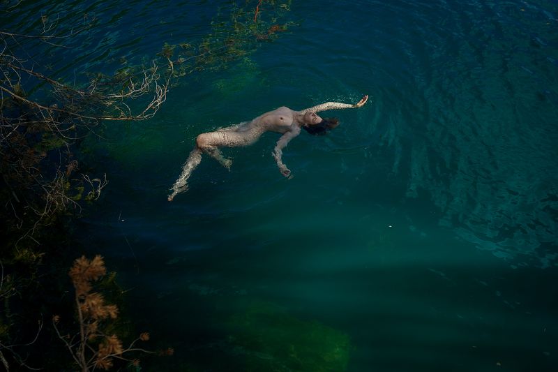 nude art girl Dancephoto preview