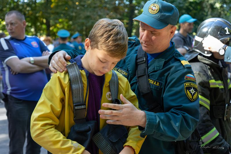 мчс, спасатель, калининград, россия, мероприятие, репортаж, улица, форма, соревнование, lifeguard, kaliningrad, russia, event, report, street, uniform, competition Юный спасатель.photo preview